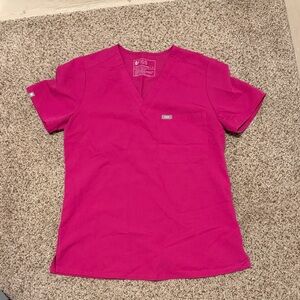 Figs Magenta Scrub Top